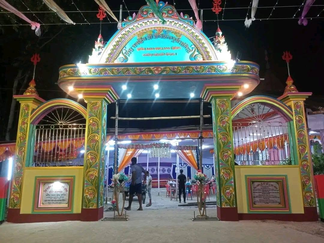 মহাঅষ্টমীর সন্ধ্যায় আসছেন সংগীতশিল্পী জেমস অনিক